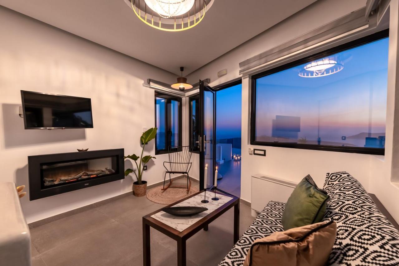Daydream Luxury Suites Fira  Ngoại thất bức ảnh