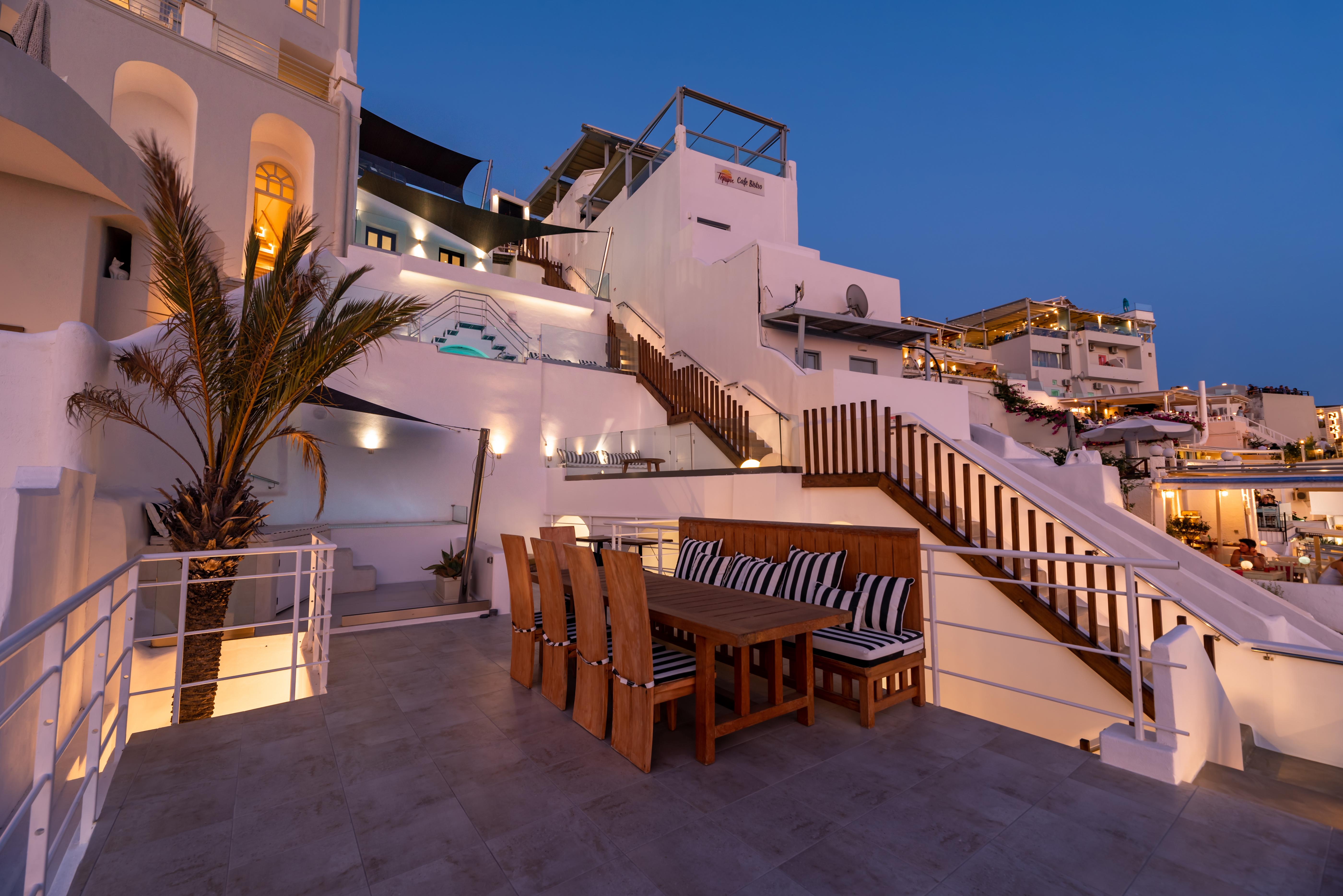 Daydream Luxury Suites Fira  Ngoại thất bức ảnh