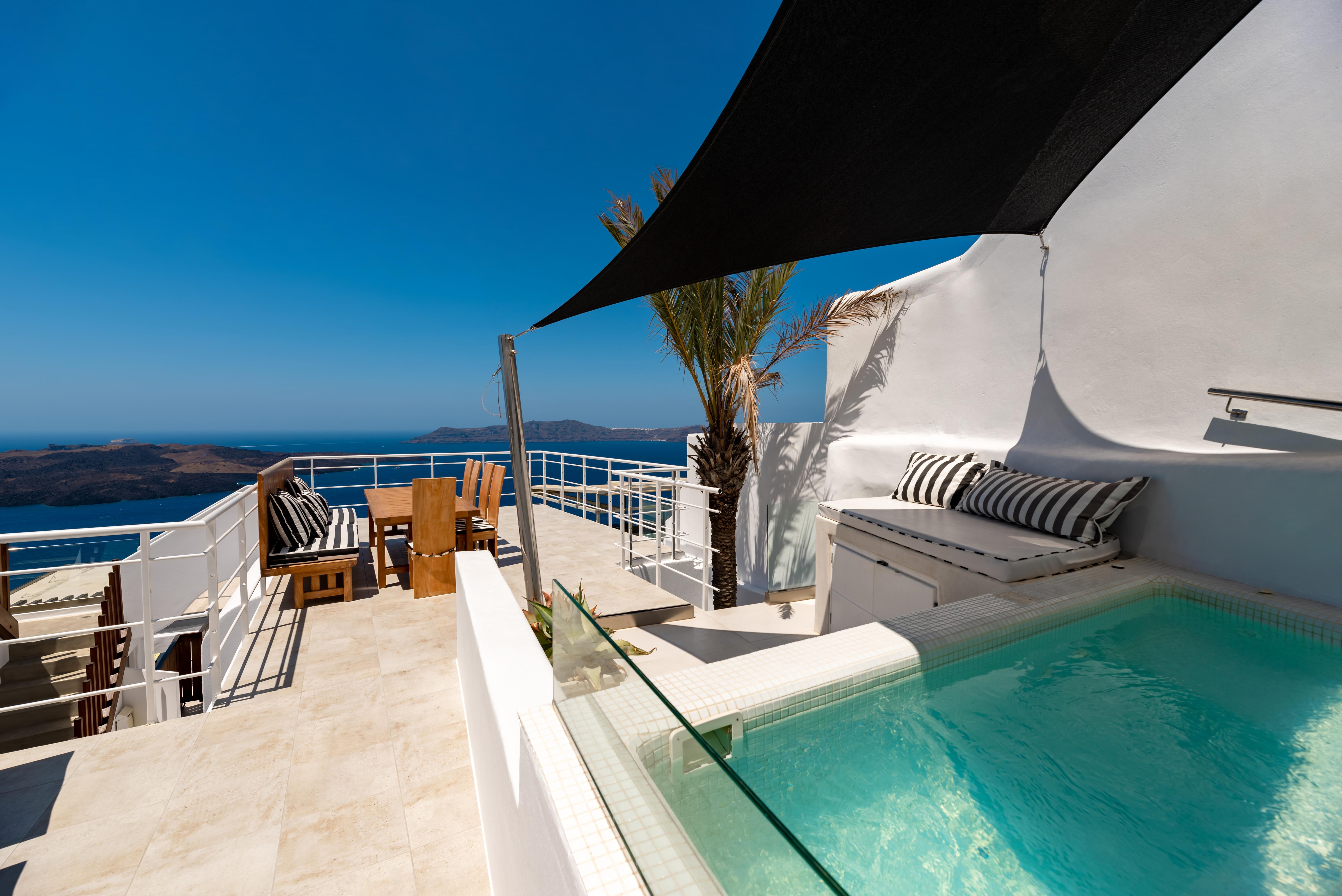 Daydream Luxury Suites Fira  Ngoại thất bức ảnh
