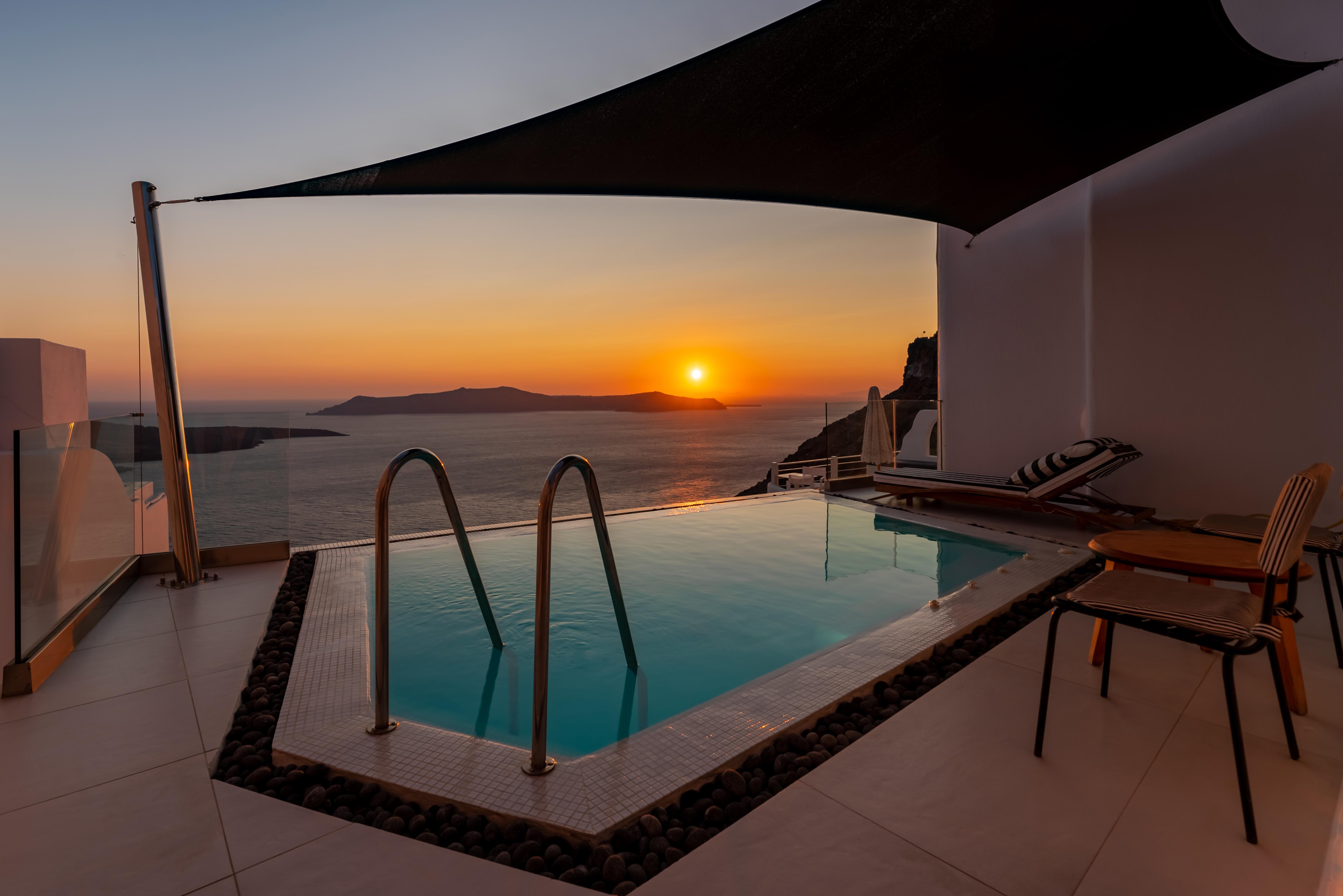 Daydream Luxury Suites Fira  Ngoại thất bức ảnh