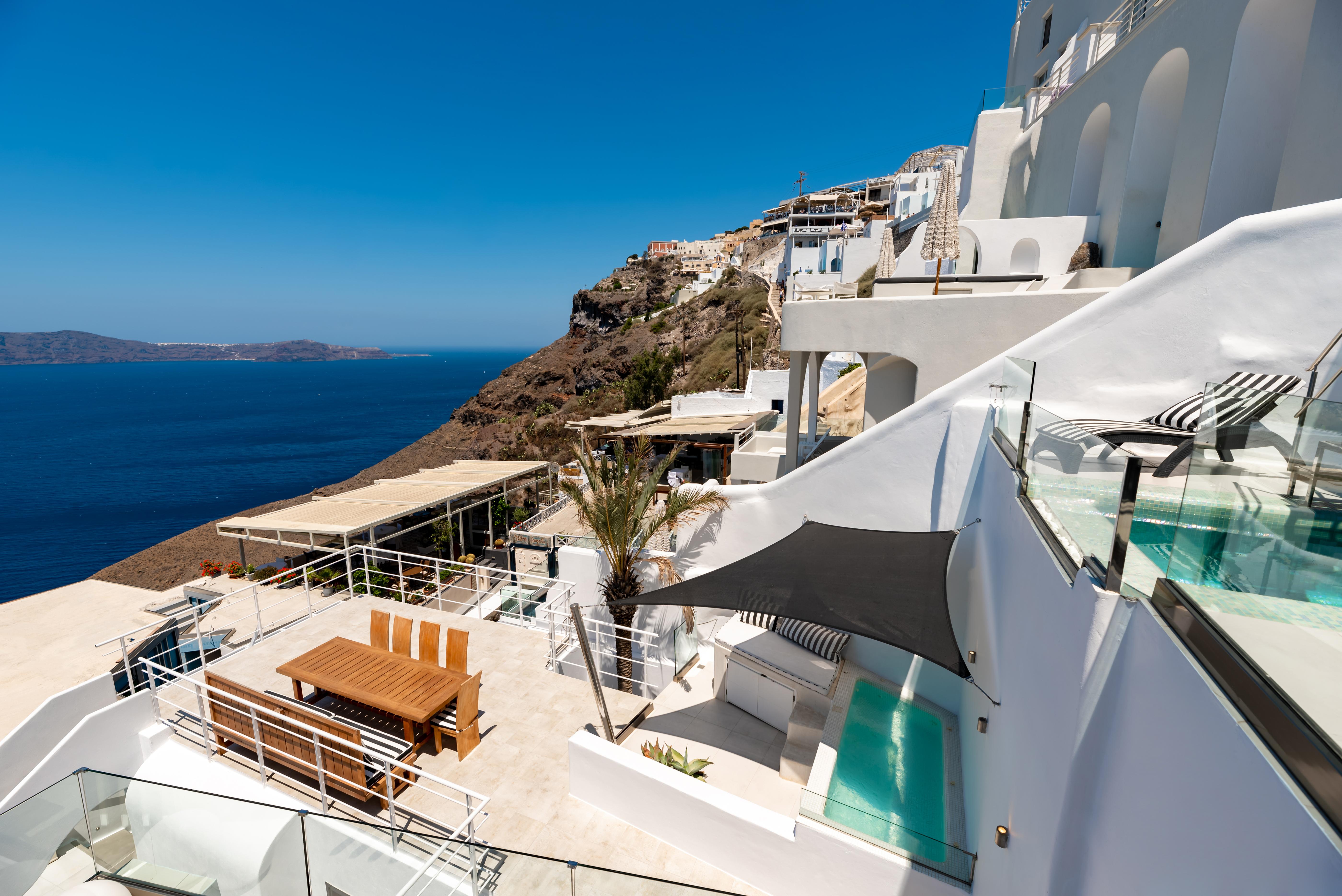Daydream Luxury Suites Fira  Ngoại thất bức ảnh