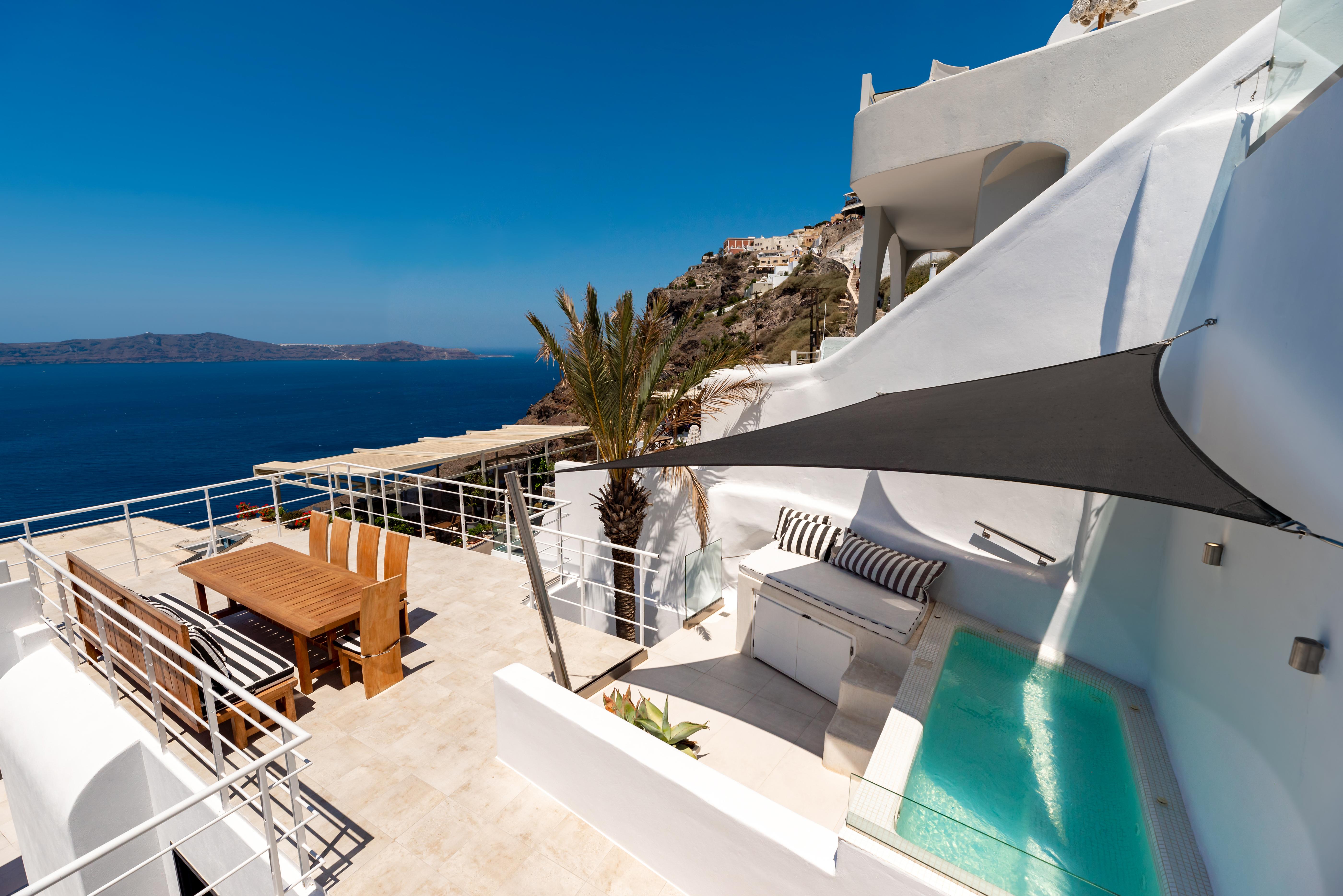Daydream Luxury Suites Fira  Ngoại thất bức ảnh