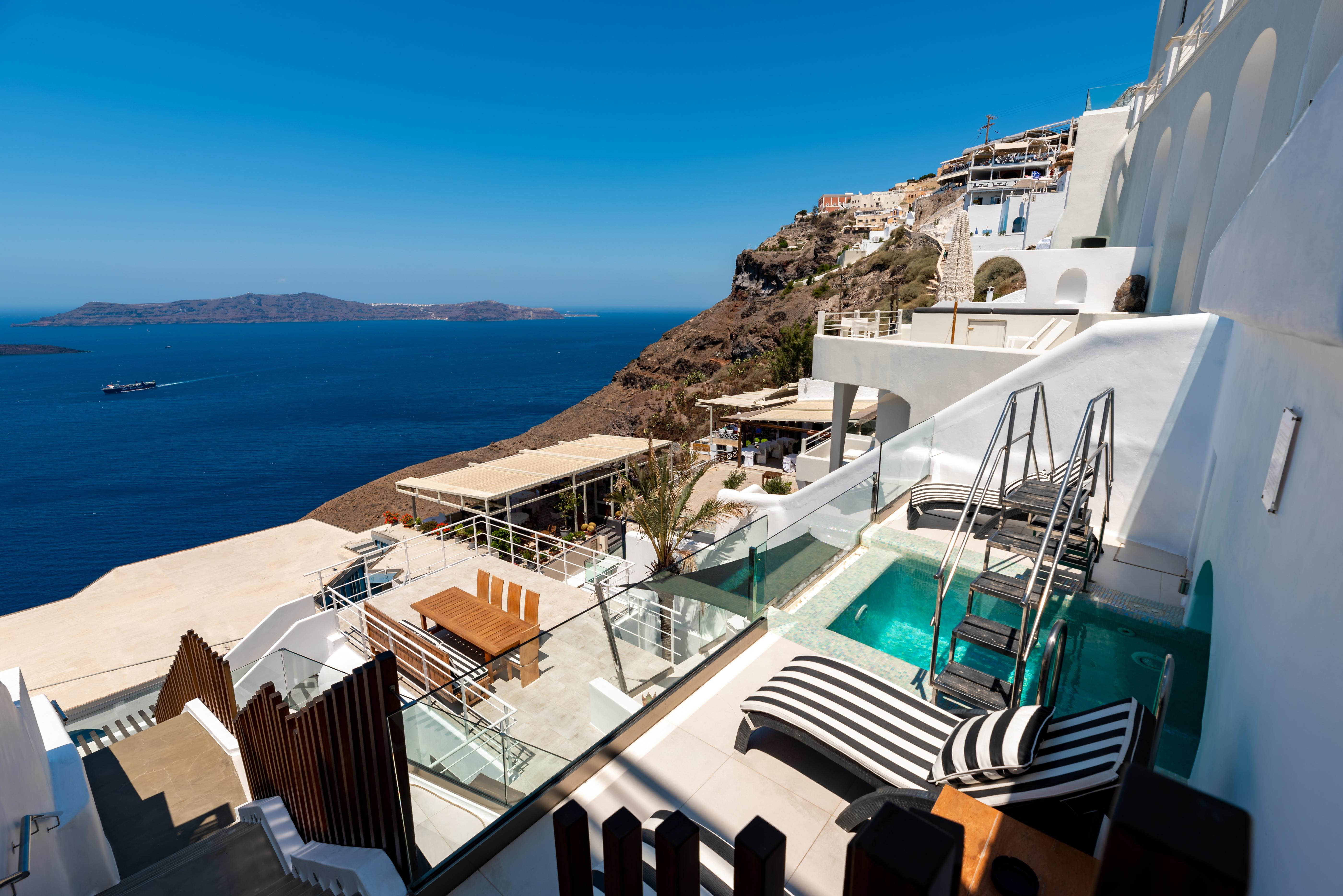 Daydream Luxury Suites Fira  Ngoại thất bức ảnh